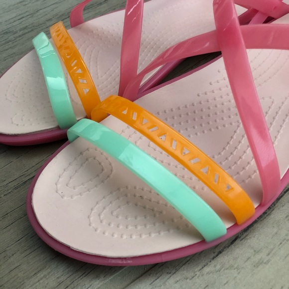 Crocs Isabella Sandal - NEW - Picture 2 of 6
